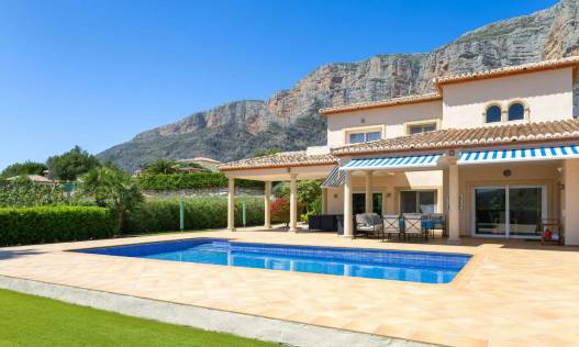Bestaand - Villa - Jávea - Montgo