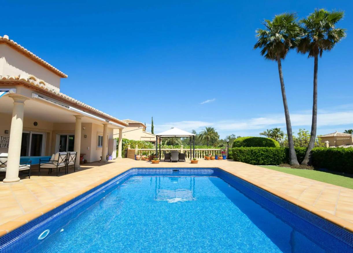 Bestaand - Villa - Jávea - Montgo