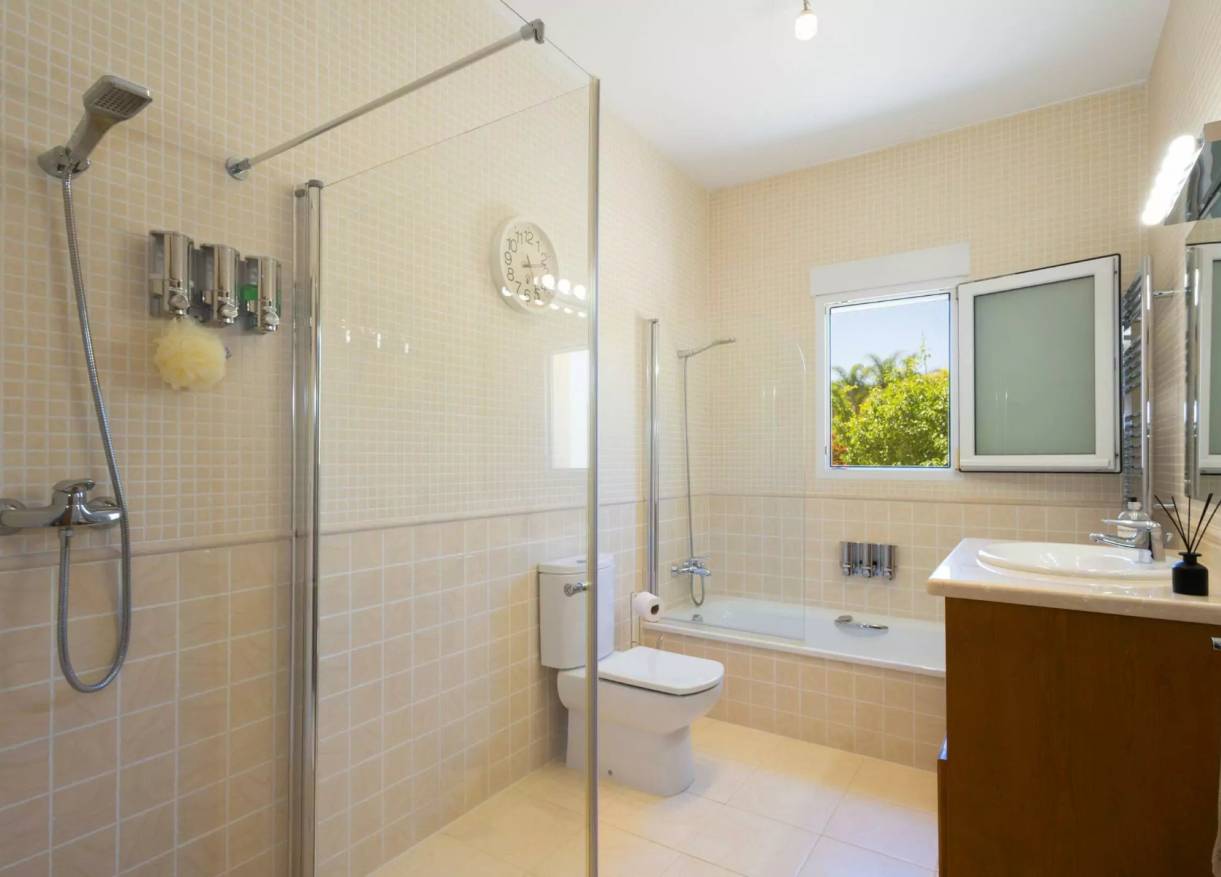 Bestaand - Villa - Jávea - Montgo