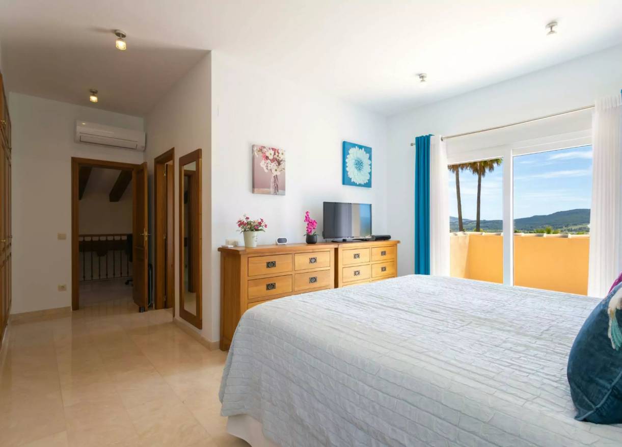 Bestaand - Villa - Jávea - Montgo