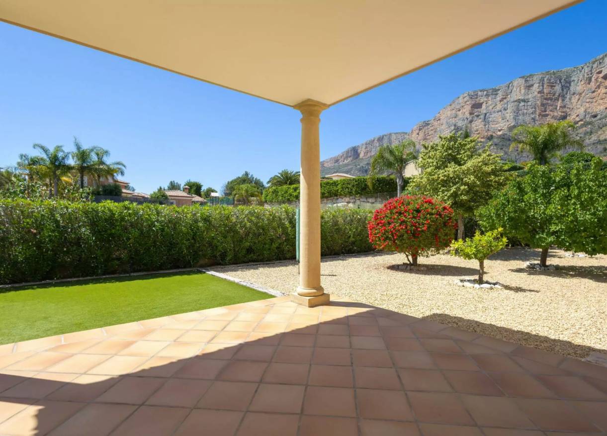 Bestaand - Villa - Jávea - Montgo
