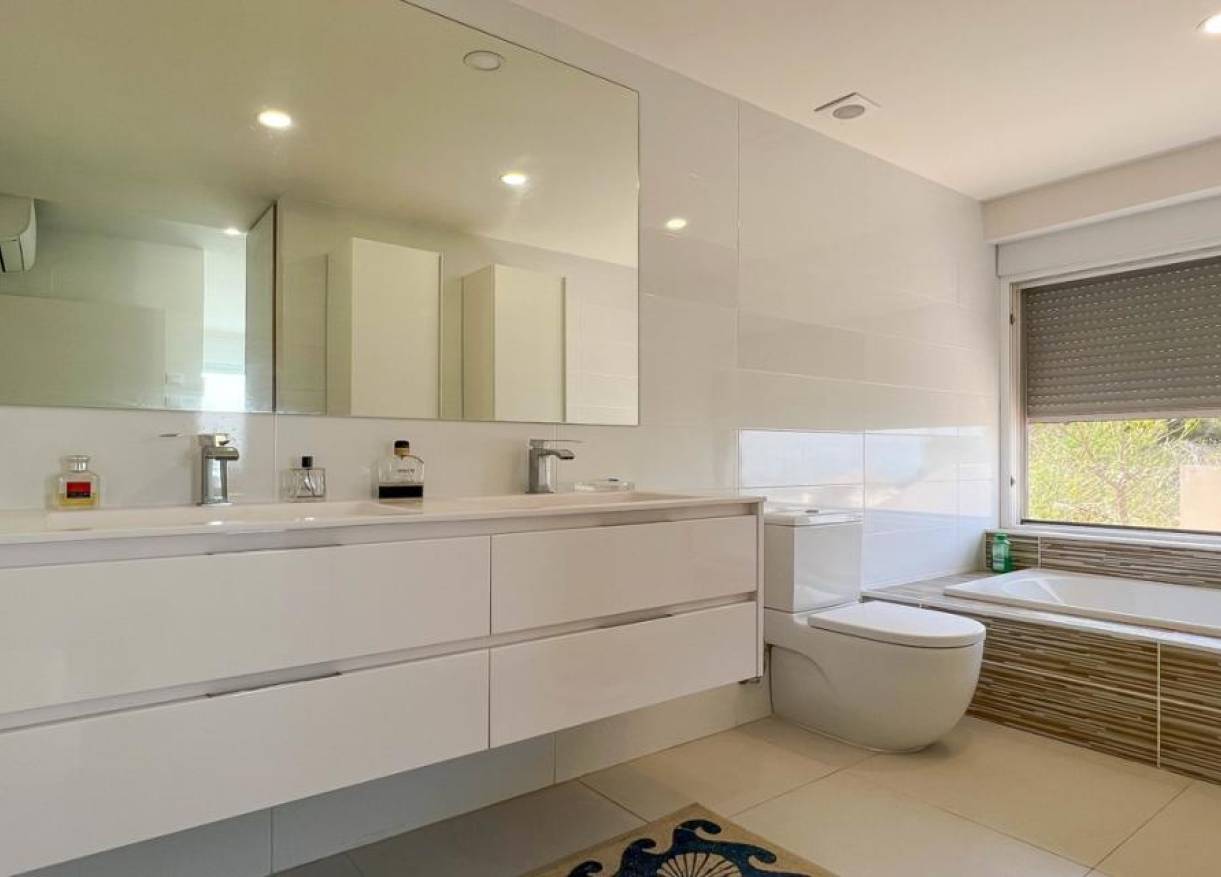 Bestaand - Villa - Moraira