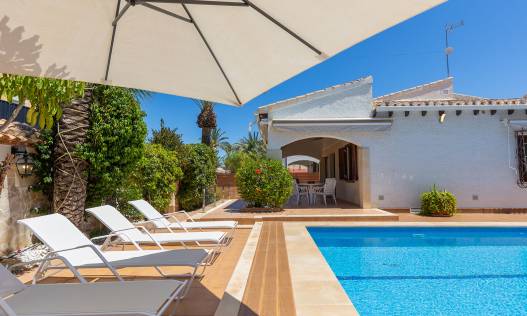 Bestaand - Villa - Orihuela Costa