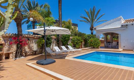 Bestaand - Villa - Orihuela Costa