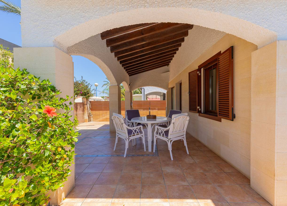 Bestaand - Villa - Orihuela Costa