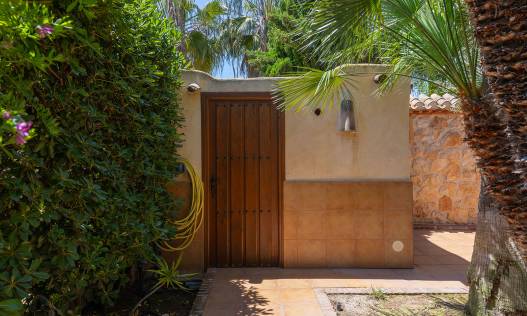 Bestaand - Villa - Orihuela Costa