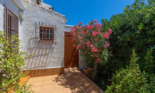 Bestaand - Villa - Orihuela Costa