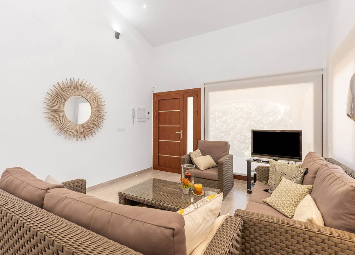 Bestaand - Villa - Orihuela Costa