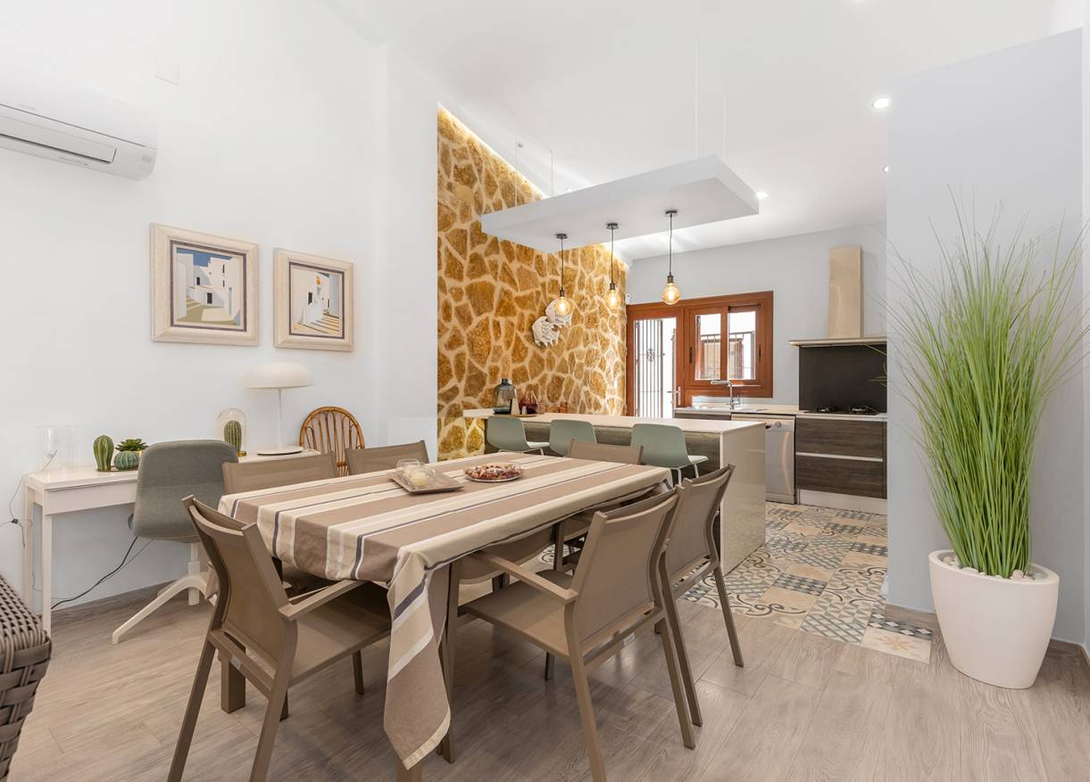 Bestaand - Villa - Orihuela Costa