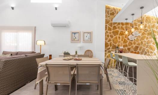 Bestaand - Villa - Orihuela Costa