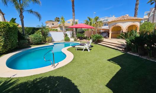Bestaand - Villa - Ciudad Quesada