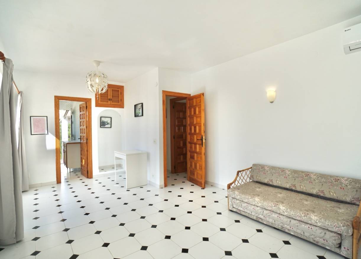 Bestaand - Villa - Moraira - Pinar Advocat