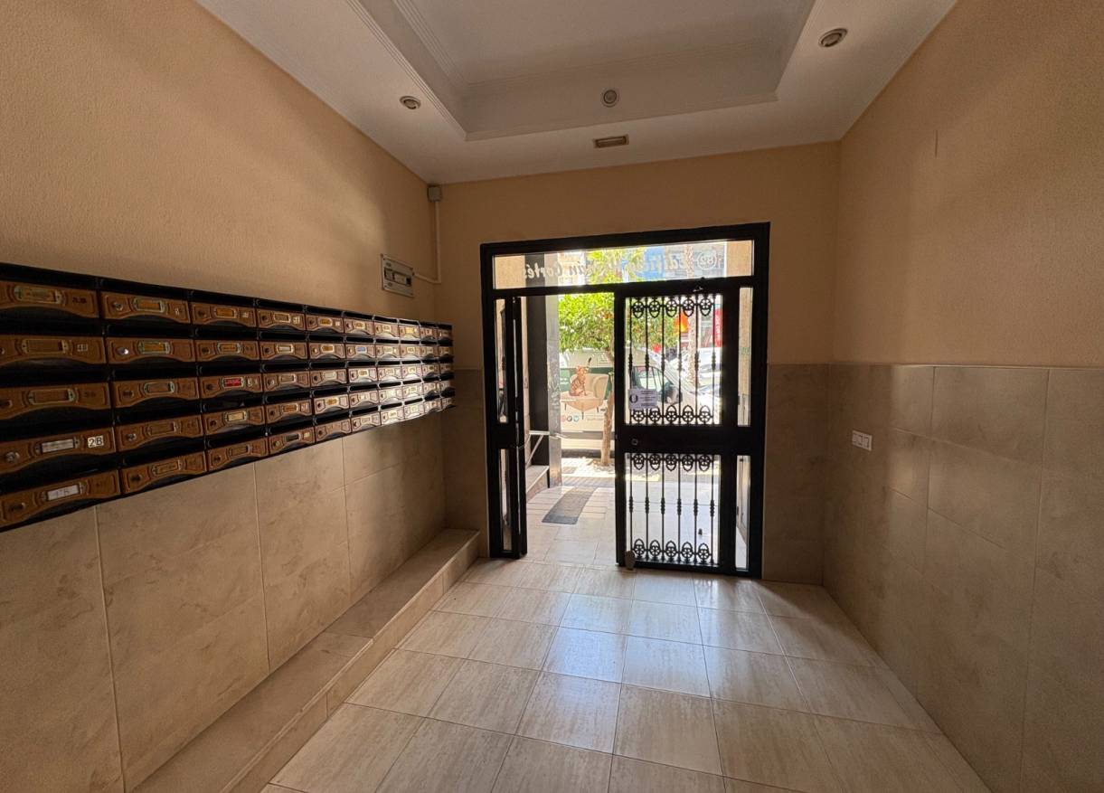 Bestaand - Appartement - Torrevieja - Centro