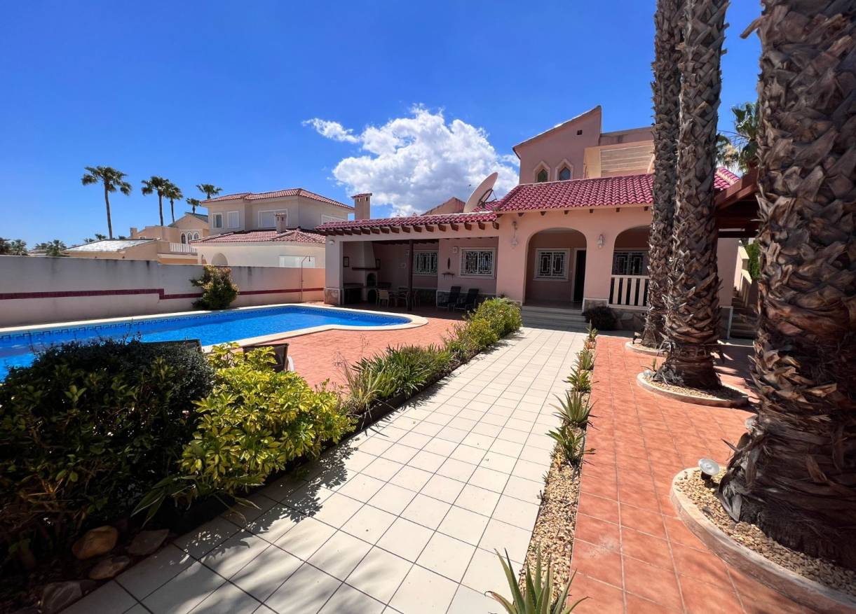 Bestaand - Villa - Ciudad Quesada - Ciudad Quesada - Doña Pepa
