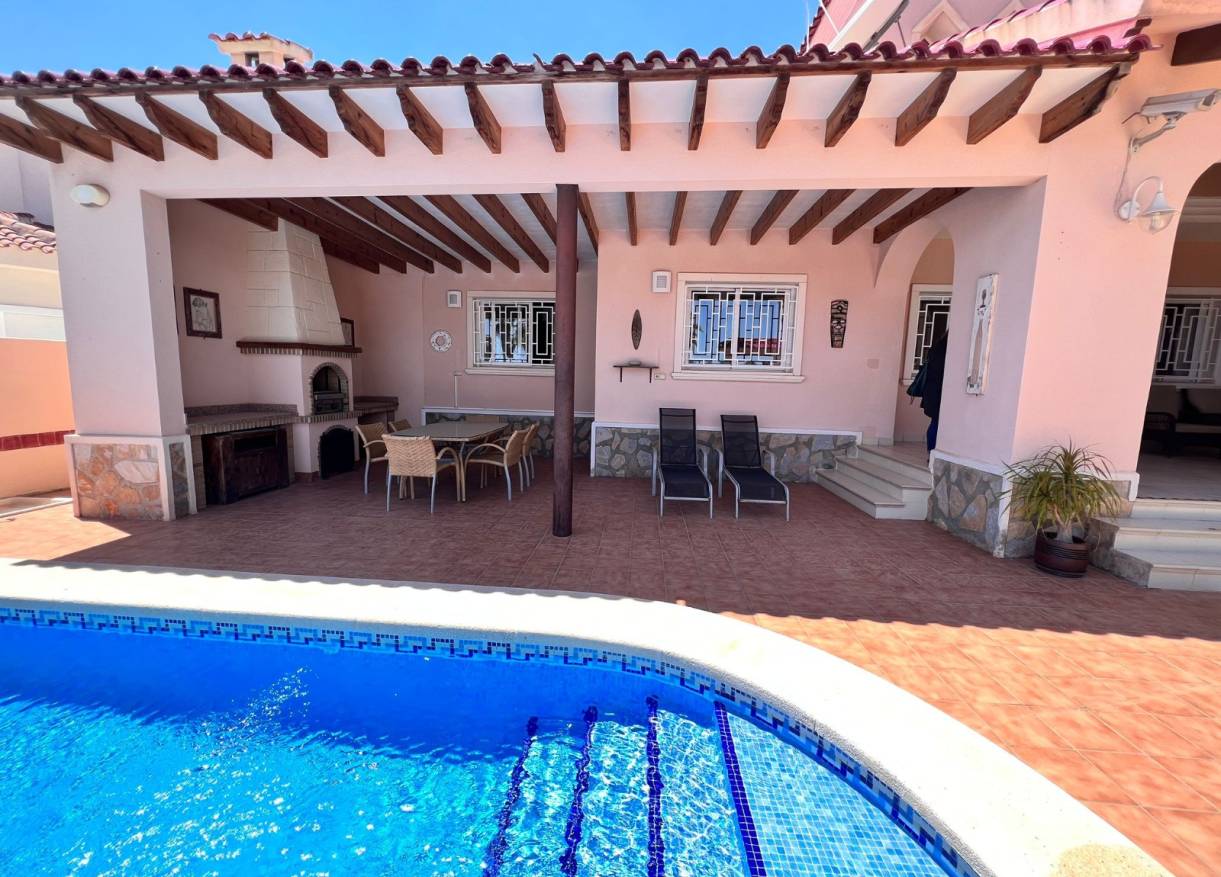 Bestaand - Villa - Ciudad Quesada - Ciudad Quesada - Doña Pepa