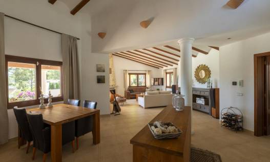 Bestaand - Villa - Jávea - Montgo