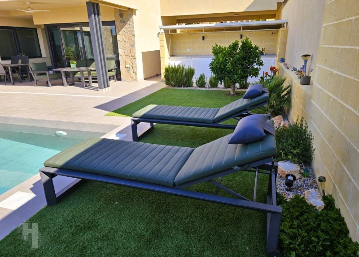 Bestaand - Villa - Baños y mendigo - Murcia