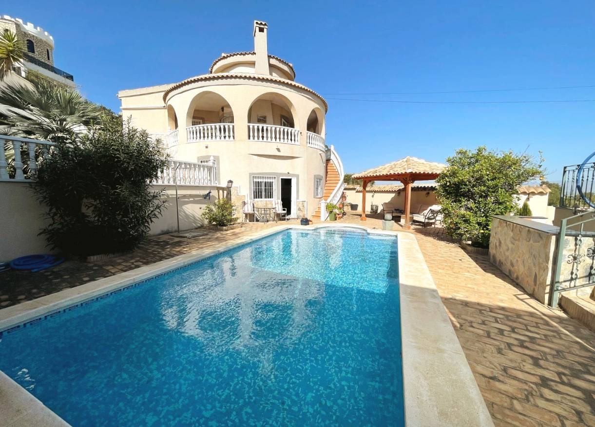 Bestaand - Villa - Ciudad Quesada - Upper Golf
