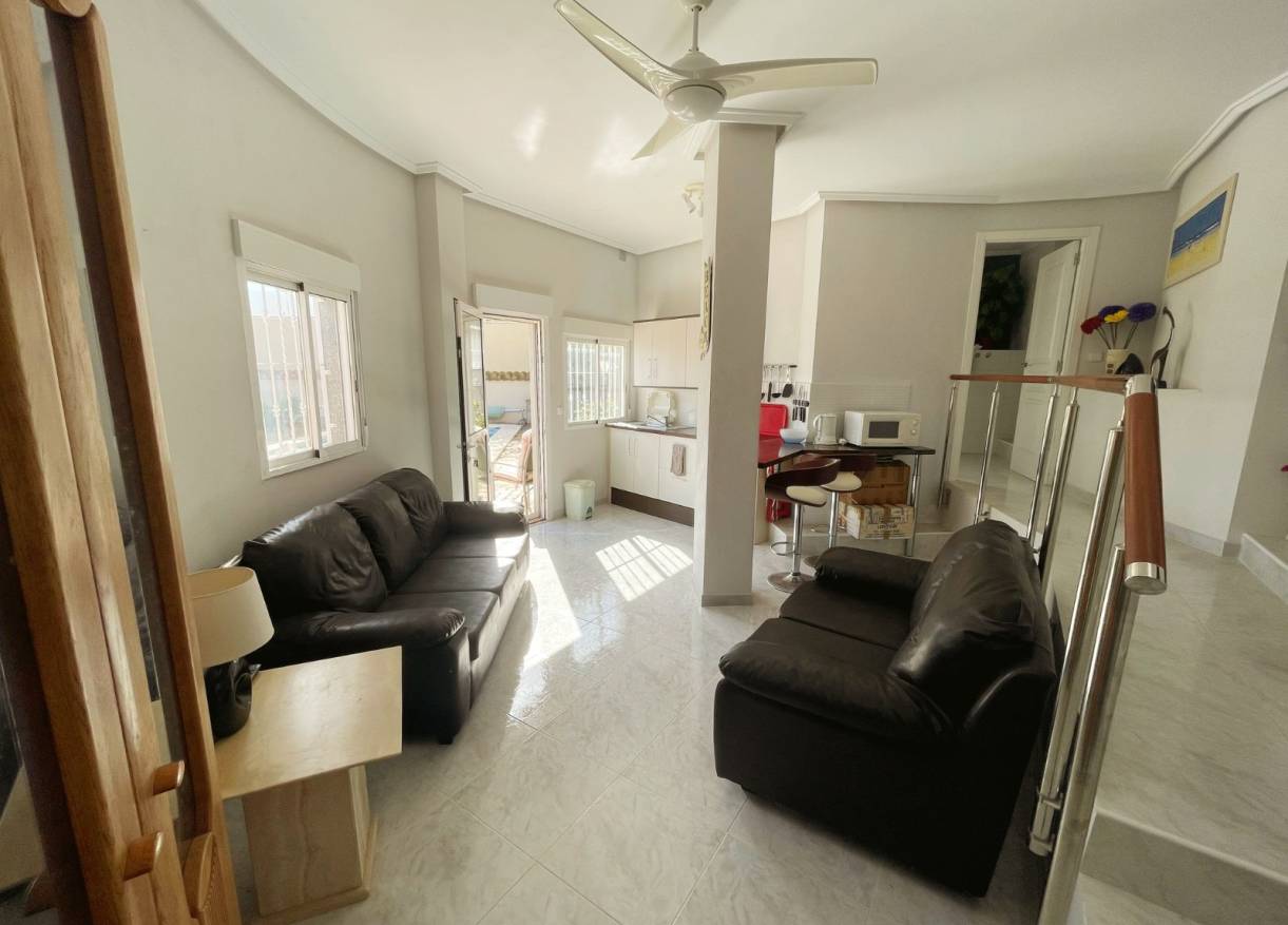 Bestaand - Villa - Ciudad Quesada - Upper Golf