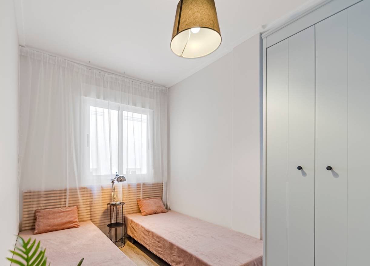 Bestaand - Townhouse / Semi-detached - Torrevieja - Los Balcones