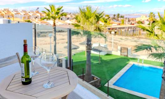 Bestaand - Townhouse / Semi-detached - Torrevieja - Los Balcones