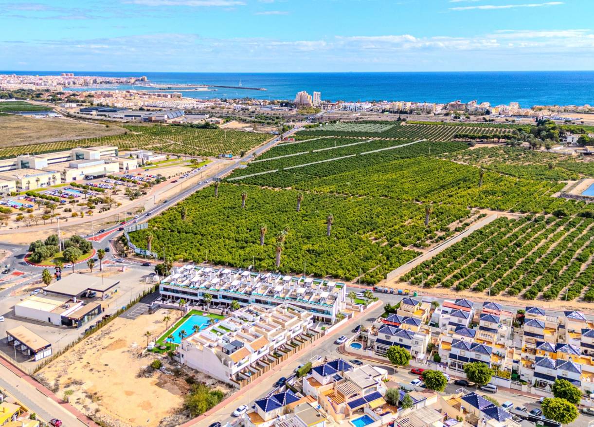 Bestaand - Townhouse / Semi-detached - Torrevieja - Los Balcones