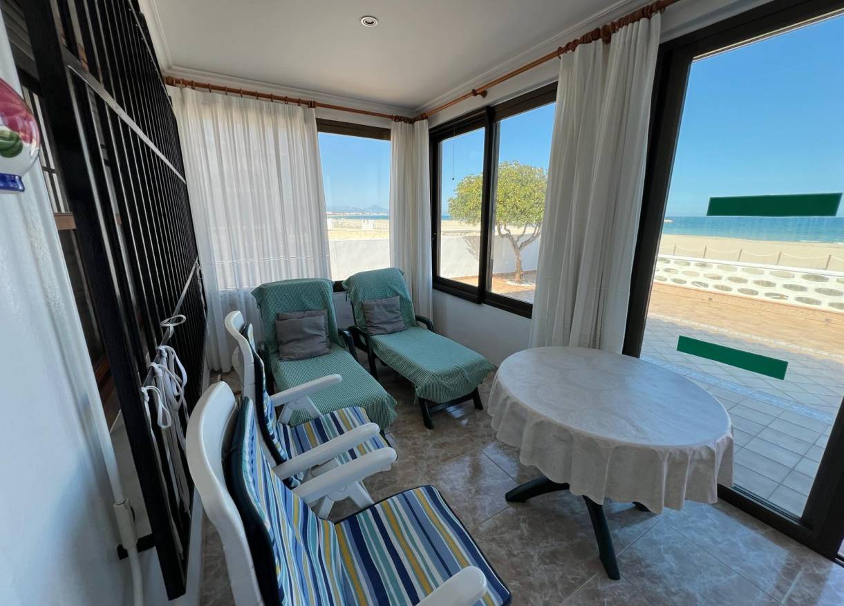 Bestaand - Townhouse / Semi-detached - Denia