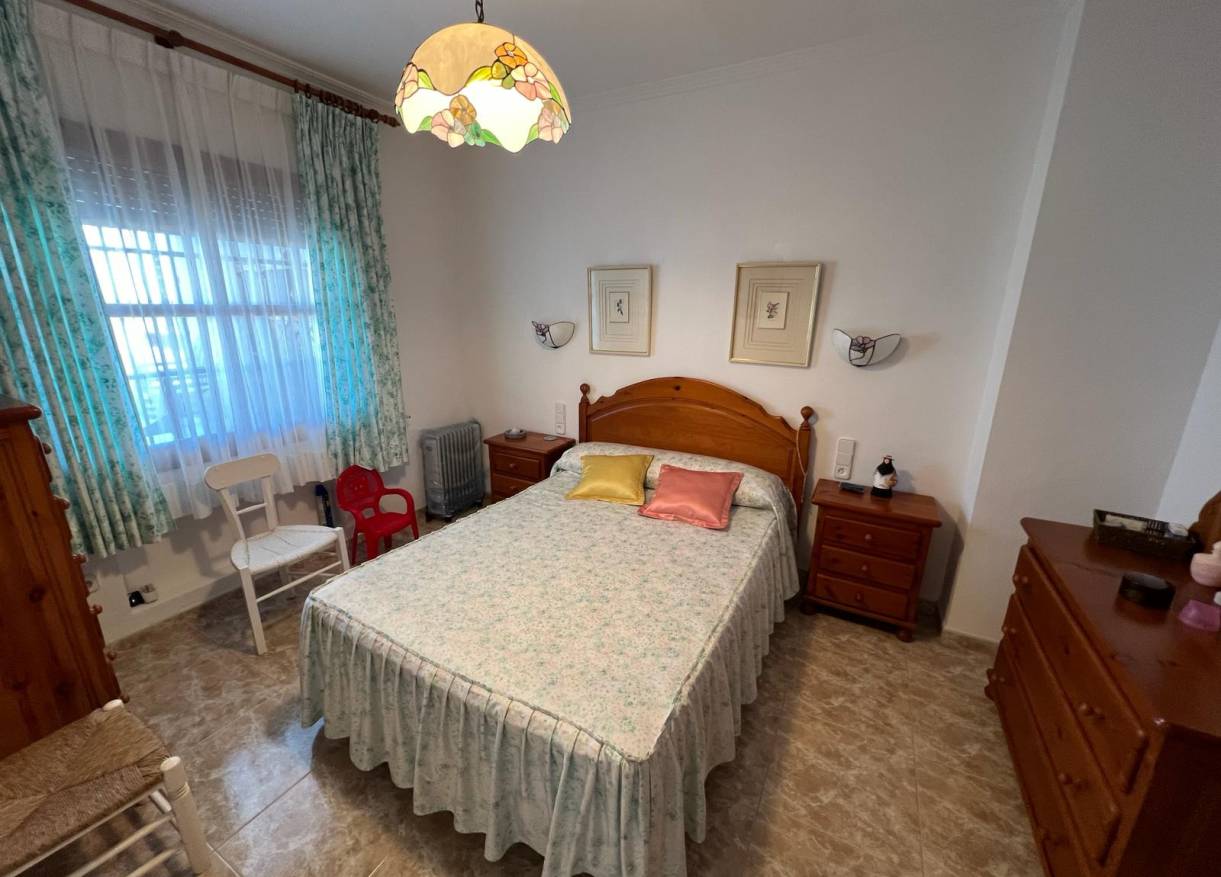 Bestaand - Townhouse / Semi-detached - Denia