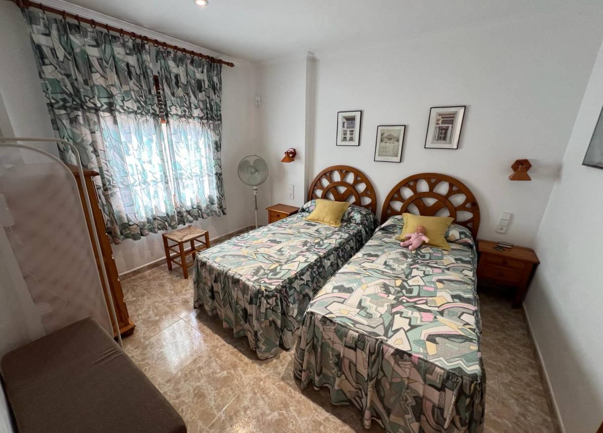 Bestaand - Townhouse / Semi-detached - Denia