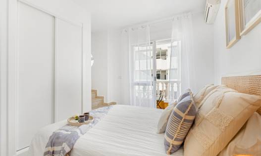 Bestaand - Townhouse / Semi-detached - Orihuela Costa - Villamartin