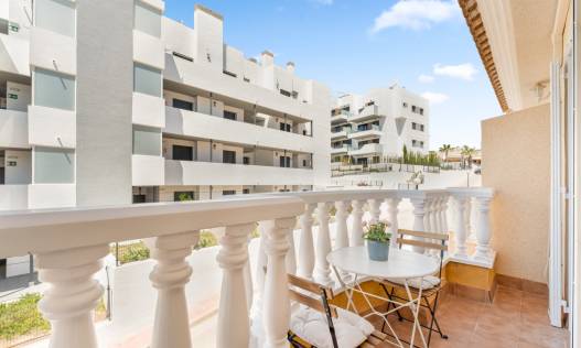 Bestaand - Townhouse / Semi-detached - Orihuela Costa - Villamartin