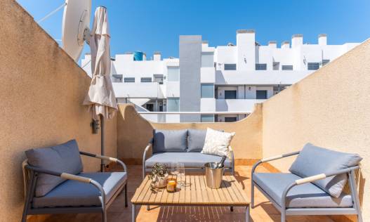 Bestaand - Townhouse / Semi-detached - Orihuela Costa - Villamartin