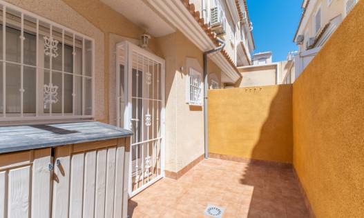 Bestaand - Townhouse / Semi-detached - Orihuela Costa - Villamartin