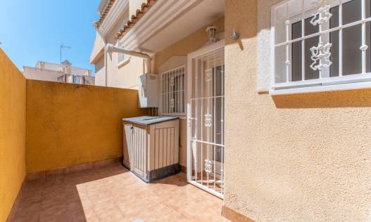 Bestaand - Townhouse / Semi-detached - Orihuela Costa - Villamartin