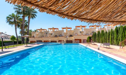 Bestaand - Townhouse / Semi-detached - Orihuela Costa - Villamartin