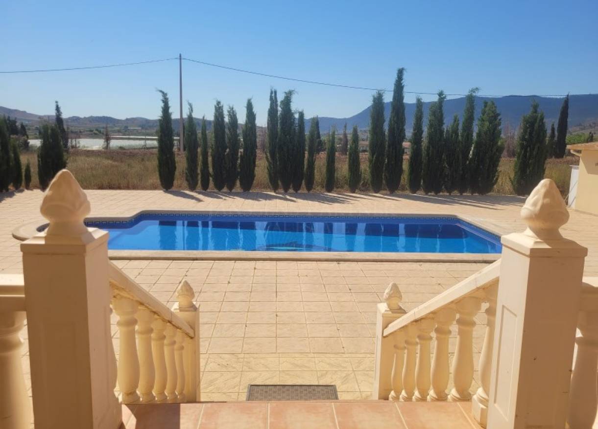 Bestaand - Villa - Hondón de las Nieves - Hondón de las Nieves / el Fondó de les Neus