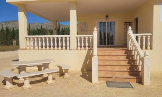 Bestaand - Villa - Hondón de las Nieves - Hondón de las Nieves / el Fondó de les Neus