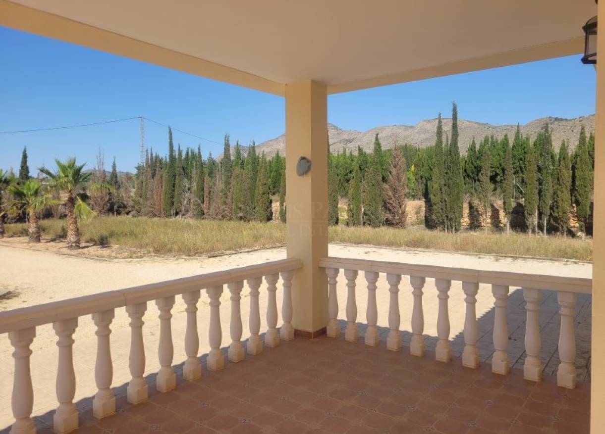 Bestaand - Villa - Hondón de las Nieves - Hondón de las Nieves / el Fondó de les Neus