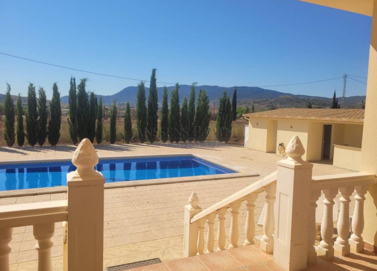 Bestaand - Villa - Hondón de las Nieves - Hondón de las Nieves / el Fondó de les Neus