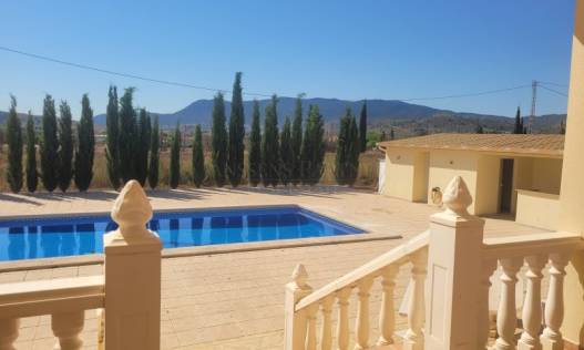Bestaand - Villa - Hondón de las Nieves - Hondón de las Nieves / el Fondó de les Neus