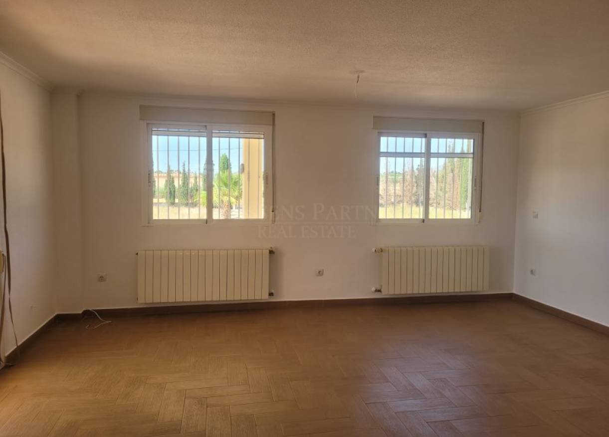 Bestaand - Villa - Hondón de las Nieves - Hondón de las Nieves / el Fondó de les Neus