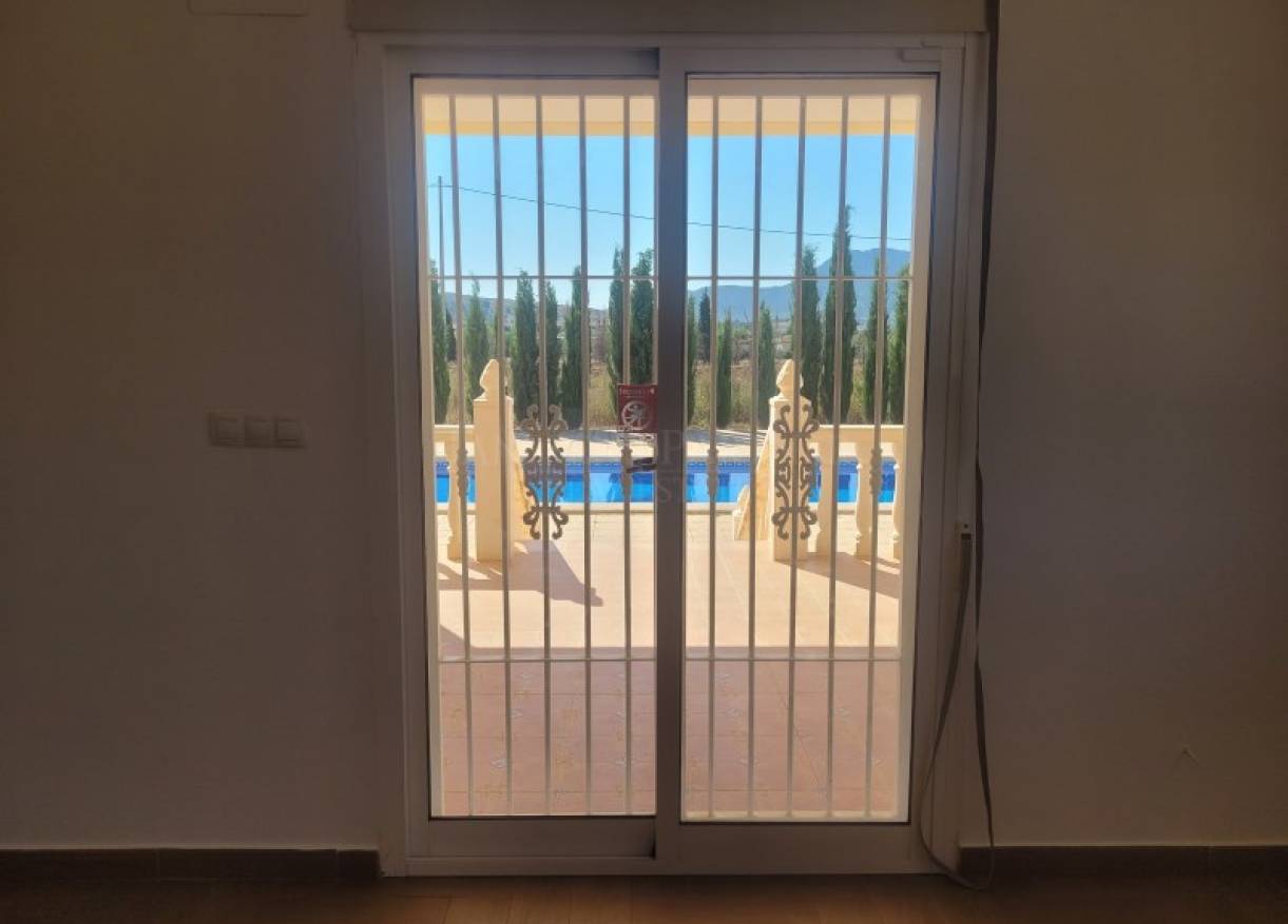 Bestaand - Villa - Hondón de las Nieves - Hondón de las Nieves / el Fondó de les Neus
