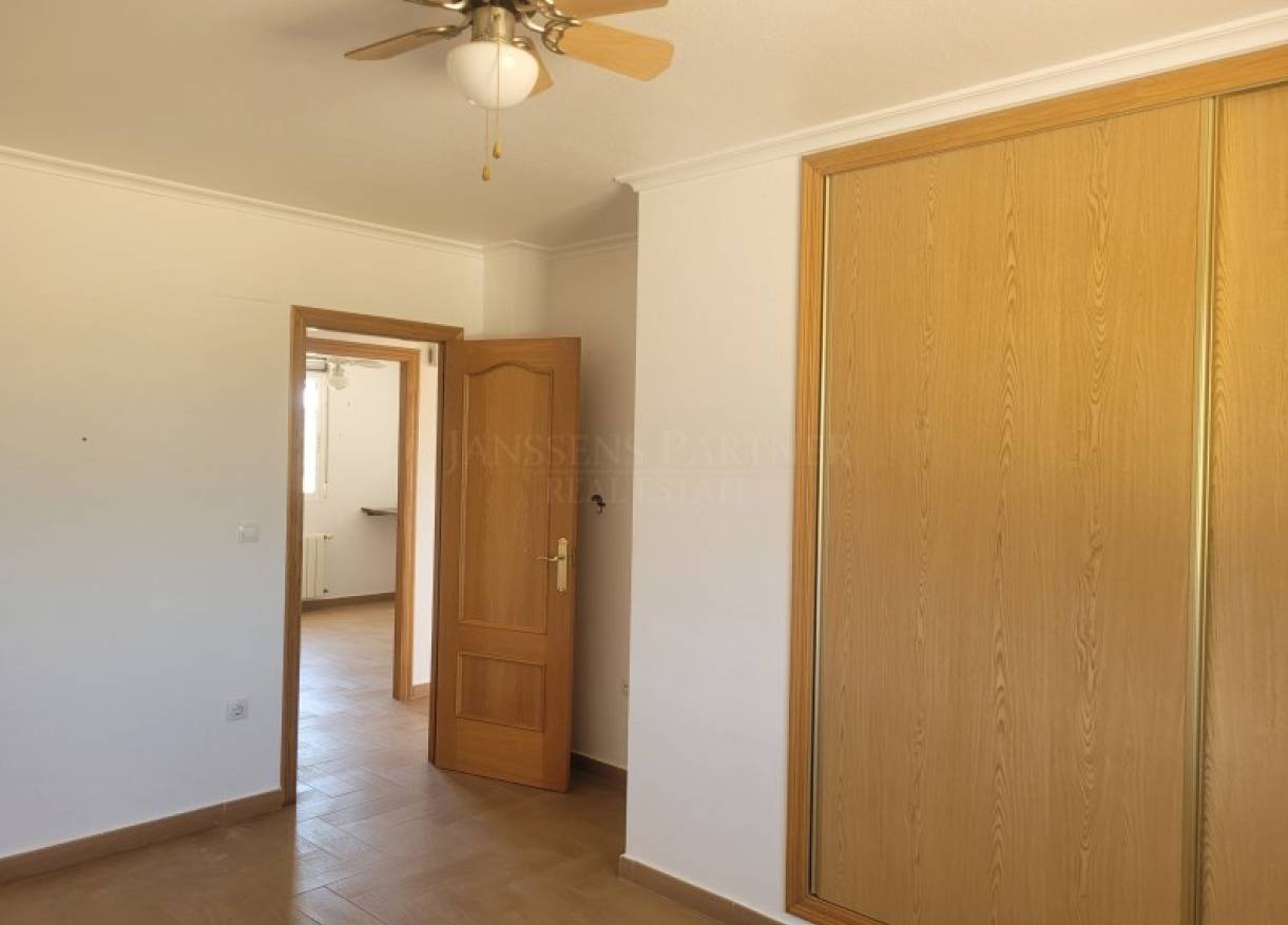 Bestaand - Villa - Hondón de las Nieves - Hondón de las Nieves / el Fondó de les Neus