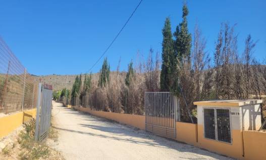 Bestaand - Villa - Hondón de las Nieves - Hondón de las Nieves / el Fondó de les Neus