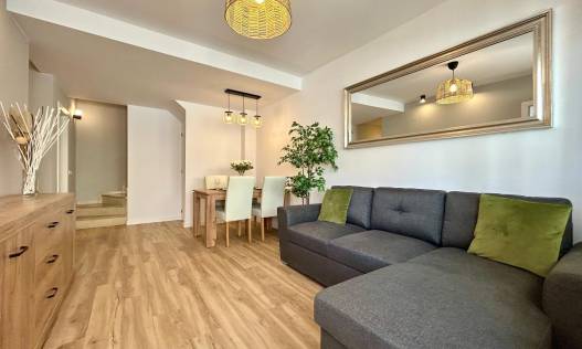 Bestaand - Townhouse / Semi-detached - Orihuela Costa - Urbanización Perla del Mar