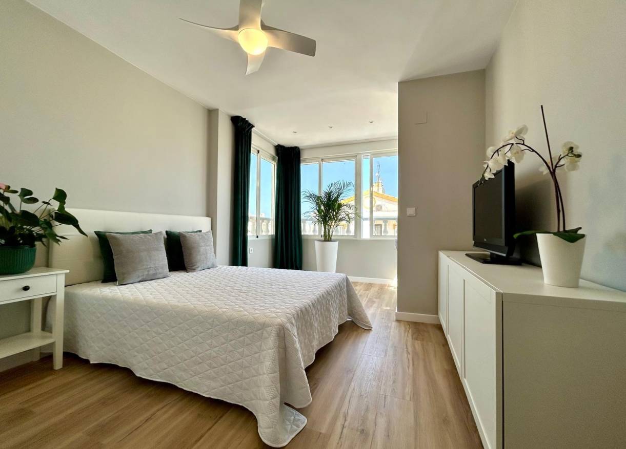 Bestaand - Townhouse / Semi-detached - Orihuela Costa - Urbanización Perla del Mar