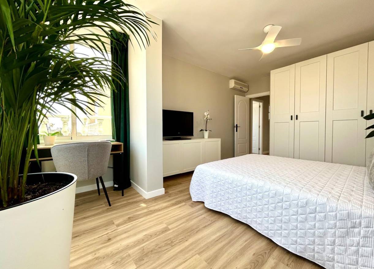 Bestaand - Townhouse / Semi-detached - Orihuela Costa - Urbanización Perla del Mar
