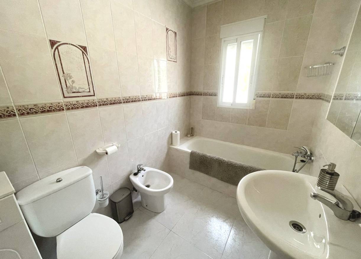 Bestaand - Villa - Ciudad Quesada - Upper Golf