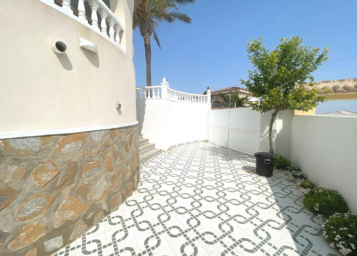 Bestaand - Villa - Ciudad Quesada - Upper Golf