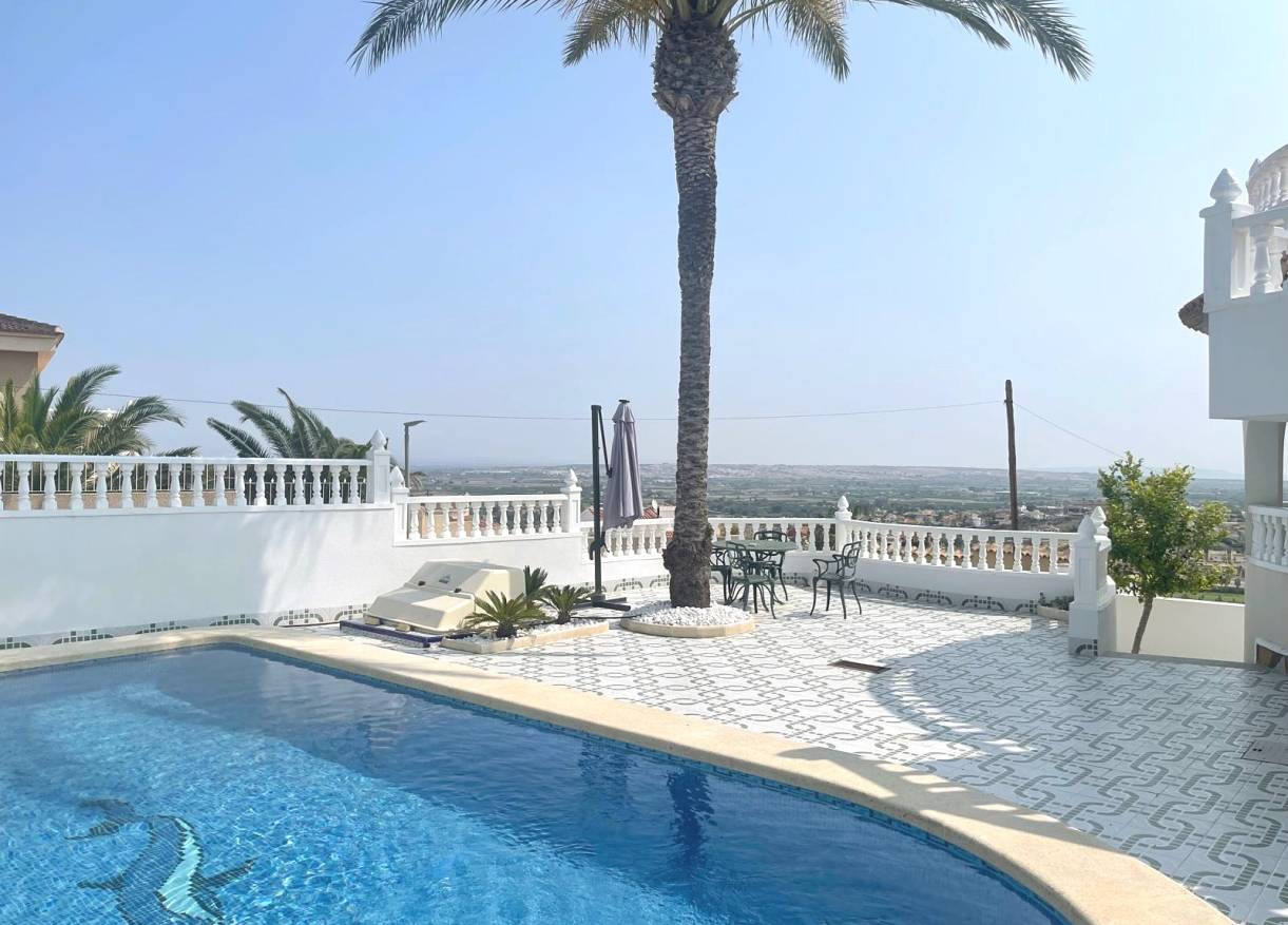 Bestaand - Villa - Ciudad Quesada - Upper Golf